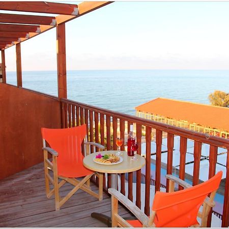 Agelia Beach Hotel Sfáka Екстериор снимка