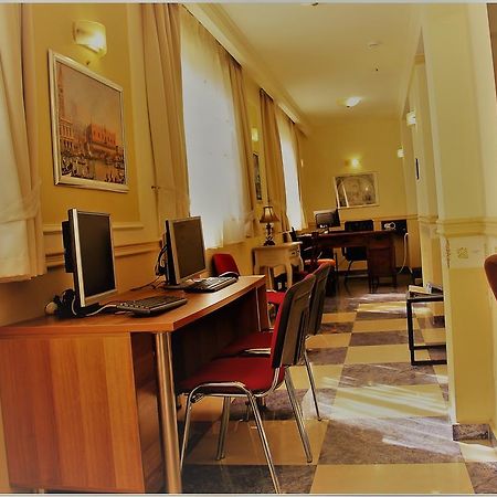 Agelia Beach Hotel Sfáka Екстериор снимка