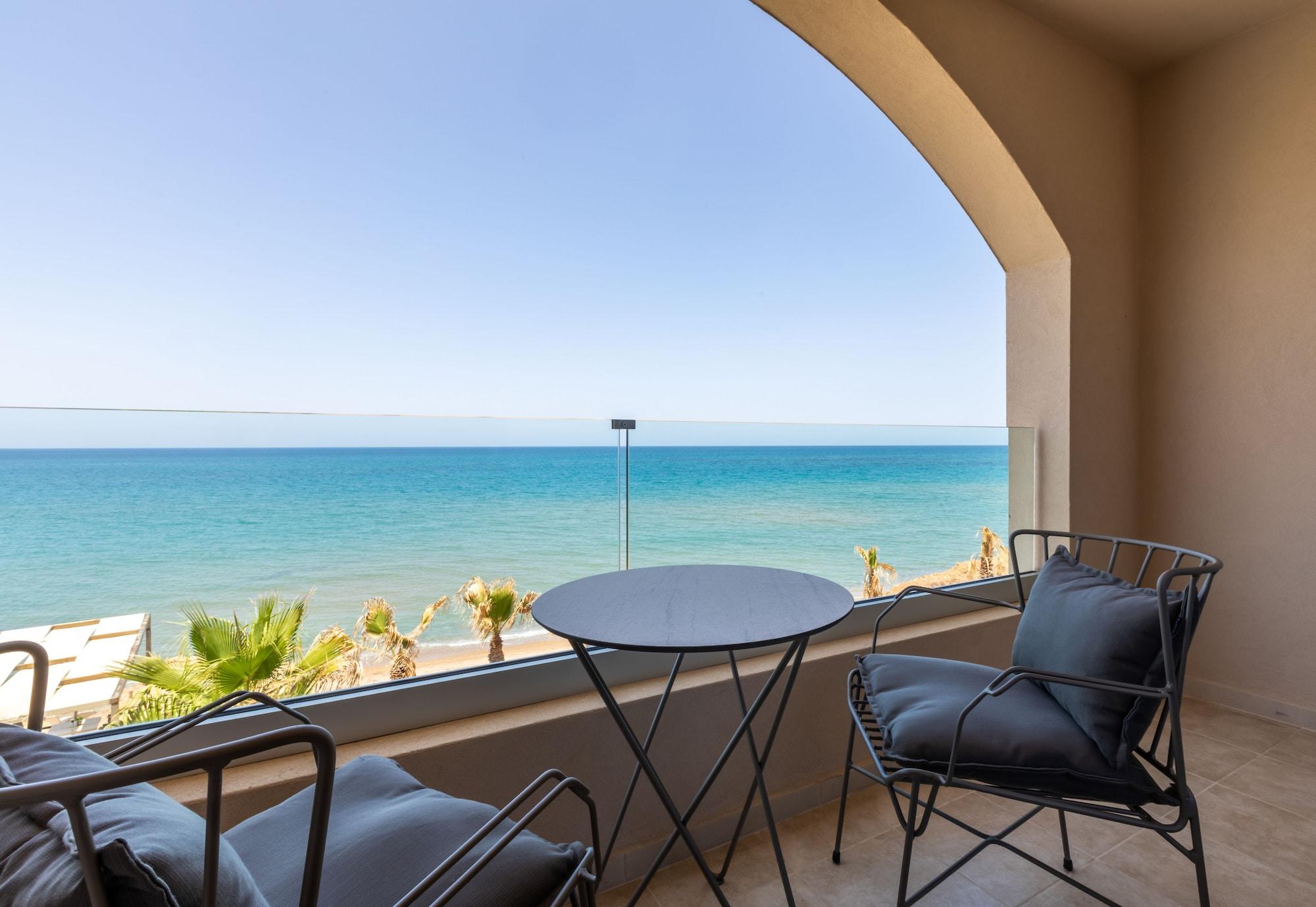Agelia Beach Hotel Sfáka Екстериор снимка