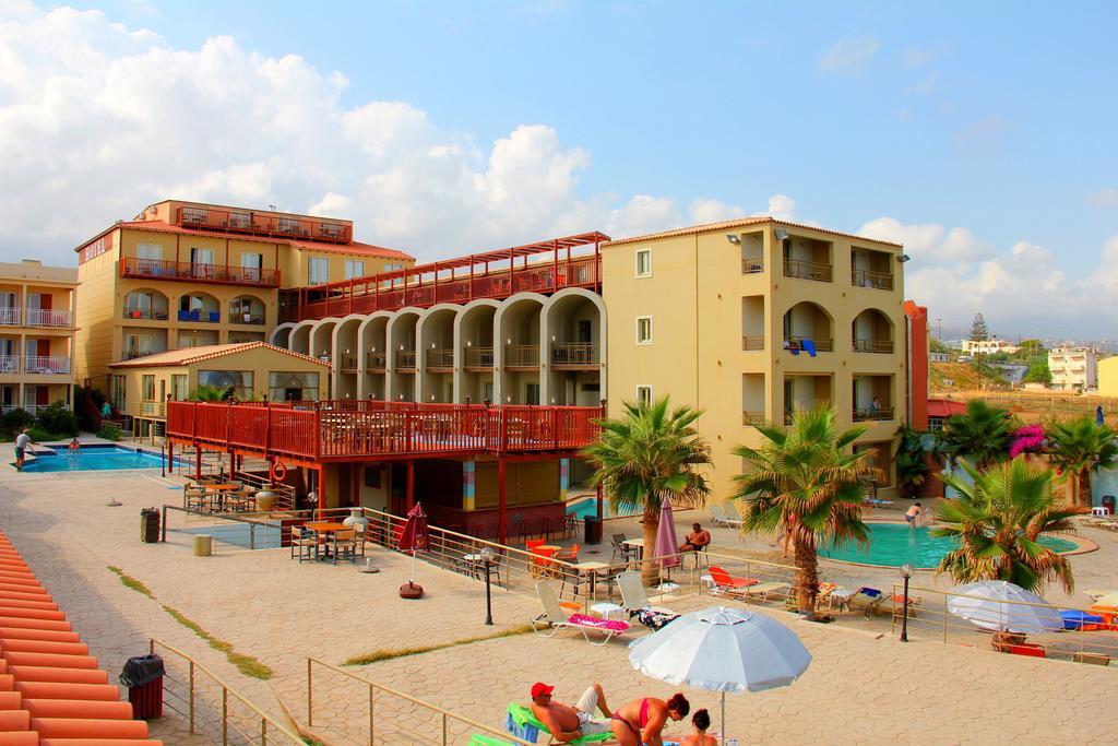 Agelia Beach Hotel Sfáka Екстериор снимка