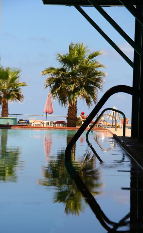 Agelia Beach Hotel Sfáka Екстериор снимка